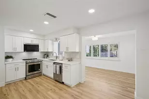 2090 Ridgelane Rd, Clearwater, FL 33755 - Photo 8