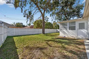 512 Atwood Ave N, Saint Petersburg, FL 33702 - Photo 24