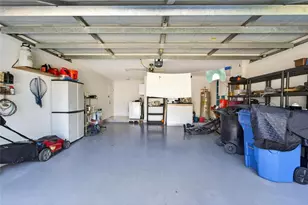 512 Atwood Ave N, Saint Petersburg, FL 33702 - Photo 28