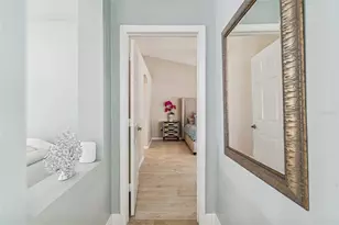 10122 Whisper Pointe Dr, Tampa, FL 33647 - Photo 44