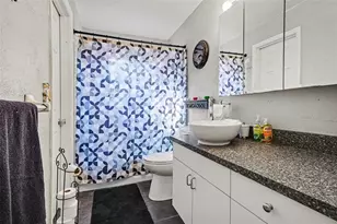 2951 Kathryn Ave, Lakeland, FL 33805 - Photo 14