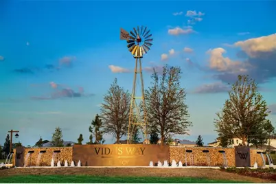 33425 Herds Hallow Way, Wesley Chapel, FL 33545 - Photo 30