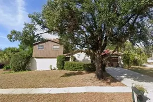 528 Lantern Cir, Temple Terrace, FL 33617 - Photo 2
