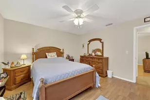 9410 Pebble Glen Ave, Tampa, FL 33647 - Photo 18