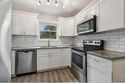 1206 E Crenshaw Street, Tampa, FL 33604 - Photo 10