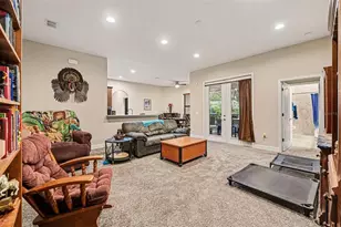 6432 Evergreen Park Dr, Lakeland, FL 33813 - Photo 4