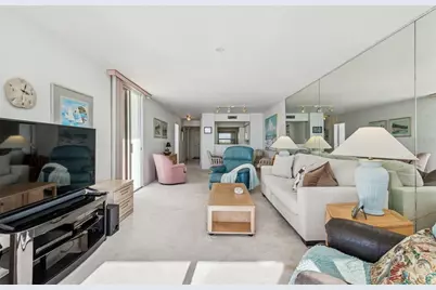 6105 Bahia Del Mar Circle #686, Saint Petersburg, FL 33715 - Photo 12