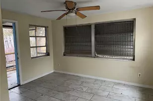 3331 Clydesdale Dr, Holiday, FL 34691 - Photo 12