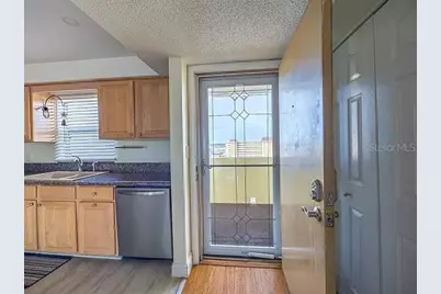 4775 Cove Circle #1002, Saint Petersburg, FL 33708 - Photo 18