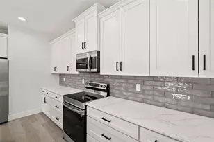 2956 W Higgins Pl, Dunnellon, FL 34433 - Photo 8