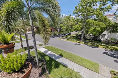 1920 Cherry Street NE, Saint Petersburg, FL 33704 - Photo 36