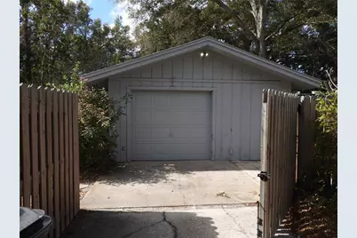 8308 Beasley Road, Tampa, FL 33615 - Photo 6