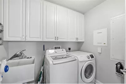 521 Mandalay Avenue #307, Clearwater Beach, FL 33767 - Photo 32