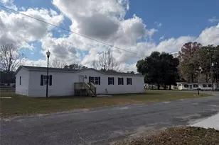 28834 Hubbard St, Leesburg, FL 34748 - Photo 2