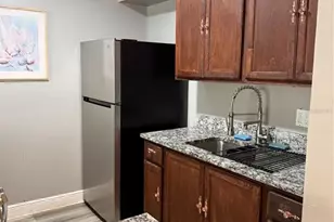 9009 Tudor Dr, Tampa, FL 33615 - Photo 4