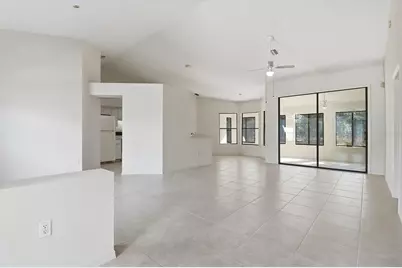 1724 E McKinley Street, Hernando, FL 34442 - Photo 2