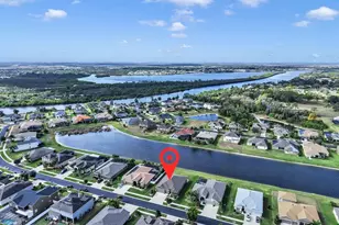 2415 Cumberland Cliff Dr, Ruskin, FL 33570 - Photo 34