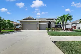 2415 Cumberland Cliff Dr, Ruskin, FL 33570 - Photo 36