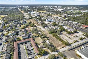 11404 N 52nd St, Tampa, FL 33617 - Photo 32