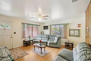 3074 Melrose Ave S, Saint Petersburg, FL 33712 - Photo 6