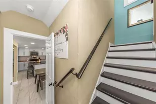 1008 Greenleaf Way, Tarpon Springs, FL 34689 - Photo 20