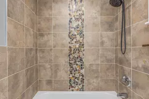 1008 Greenleaf Way, Tarpon Springs, FL 34689 - Photo 34