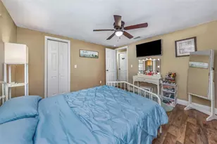 1008 Greenleaf Way, Tarpon Springs, FL 34689 - Photo 32