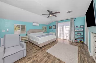 1008 Greenleaf Way, Tarpon Springs, FL 34689 - Photo 6