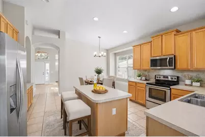 8806 Sandy Plains Drive, Riverview, FL 33578 - Photo 10