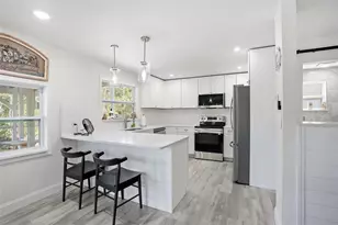 7266 Tropical Dr, Weeki Wachee, FL 34607 - Photo 8