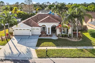 9608 Woodbay Dr, Tampa, FL 33626 - Photo 2