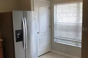 30352 Elderwood Dr, Wesley Chapel, FL 33543 - Photo 4