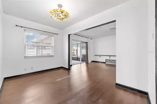 15204 Monet Dr, Tampa, FL 33613 - Photo 16