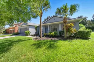 11724 Holly Creek Dr, Riverview, FL 33569 - Photo 2