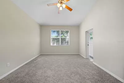 11724 Holly Creek Drive, Riverview, FL 33569 - Photo 16