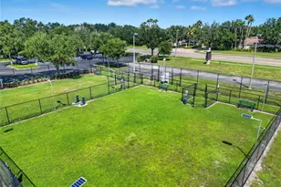 11724 Holly Creek Dr, Riverview, FL 33569 - Photo 50