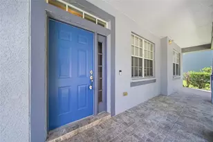 11724 Holly Creek Dr, Riverview, FL 33569 - Photo 6