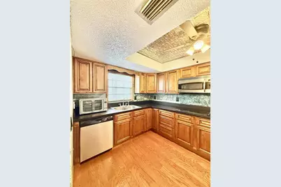 1750 Belleair Forest Drive #A8, Belleair, FL 33756 - Photo 4