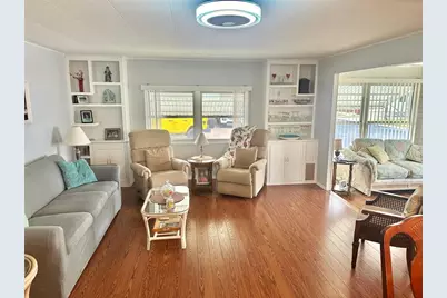 2000 E Bay Drive #102, Largo, FL 33771 - Photo 6