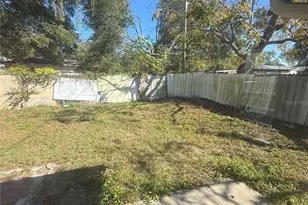 3801 N Dartmouth Ave, Tampa, FL 33603 - Photo 16