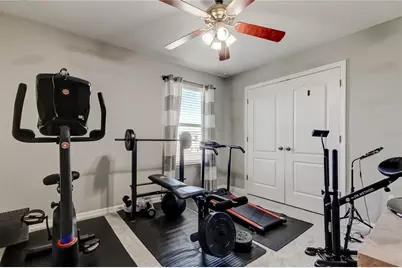 5647 Fisher Glen Loop, Wesley Chapel, FL 33545 - Photo 38