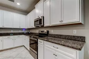 6623 Citrus Creek Ln, Tampa, FL 33625 - Photo 8