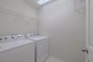 4734 White Sanderling Ct Ct, Tampa, FL 33619 - Photo 20