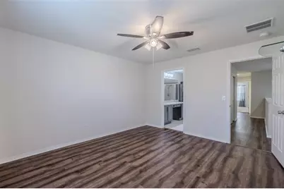 4734 White Sanderling Ct Court, Tampa, FL 33619 - Photo 18