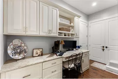 435 13th Avenue N, Saint Petersburg, FL 33701 - Photo 20