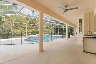 10239 Garden Alcove Dr, Tampa, FL 33647 - Photo 52