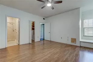 8350 Savannah Trace Cir, Tampa, FL 33615 - Photo 12