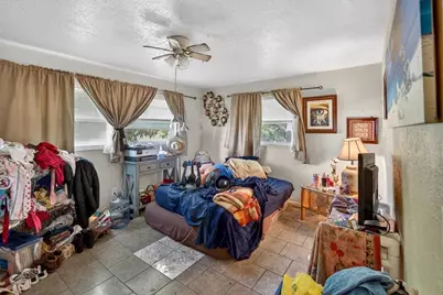 4033 Country Club Boulevard, Cape Coral, FL 33904 - Photo 16