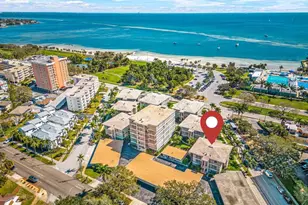 615 10th Ave NE, Saint Petersburg, FL 33701 - Photo 2