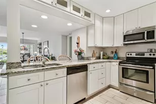 301 Mariner Dr, Tarpon Springs, FL 34689 - Photo 4